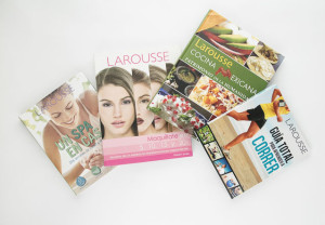 Larousse: kit de libros para mamá